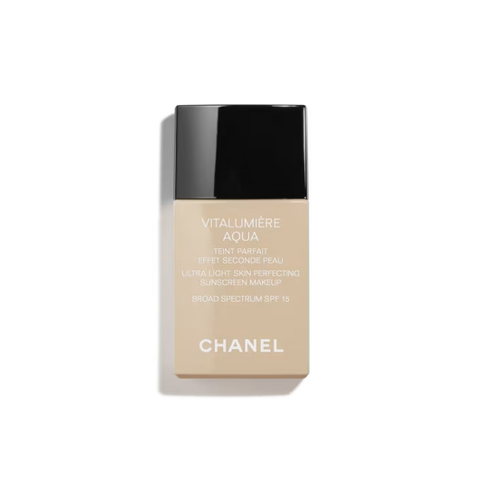 Chanel Vitalumiere Aqua Ultra Light Skin Perfecting Makeup SPF 15 (50-Beige)